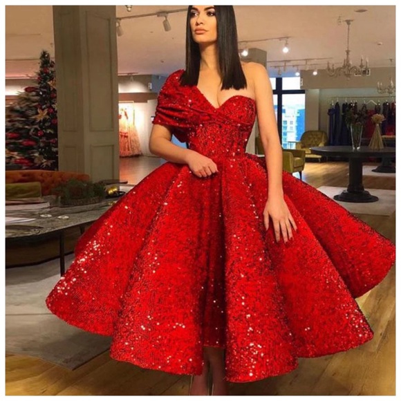 💕 Couture Handmade Full Sequin Red Grown - Picture 3 of 11